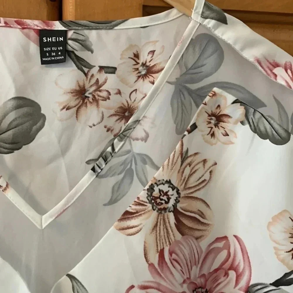 SHEIN blouse S - Picture 3 of 6